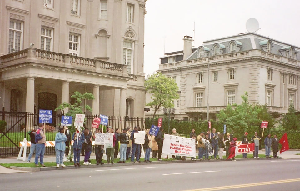 May 17, 2003 we started gathering before 8 AM in front of the Cuban Interests Section in Washington, DC. By 9:00 we had doubled our numbers. We'll get that photo soon!
